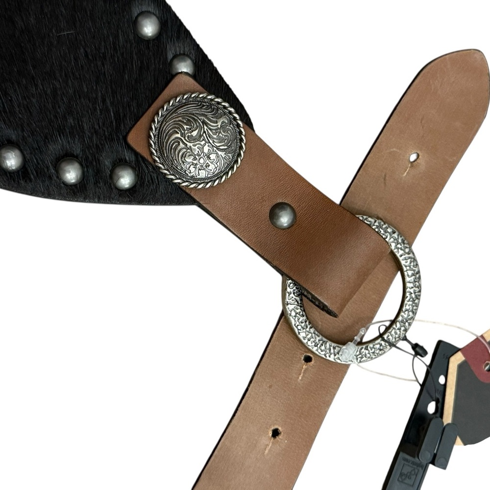 Idyllwind Calf Hair and Leather Trim Black and Brown Belt Roped Edge Conchos NWT - Picture 4 of 8
